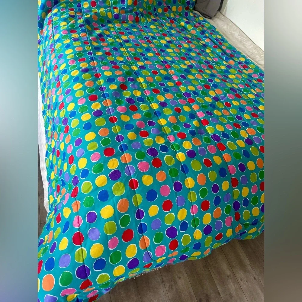 90s Retro Twin XL Double Sided Bedspread Comforter Made in USA by CHF Industries
